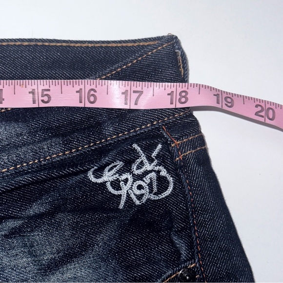 Ed Hardy mens jeans 36 x 34 new w/o tag unworn graphic pants vintage y2k fashion - Picture 4 of 9